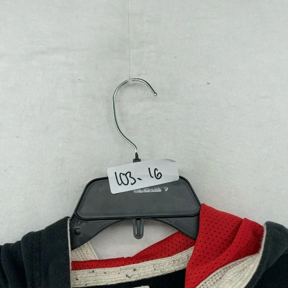 NHL Hoodie Men's Sz M Black Red Chicago Blackhawks Striped Embroidered Logo - Picture 12 of 12